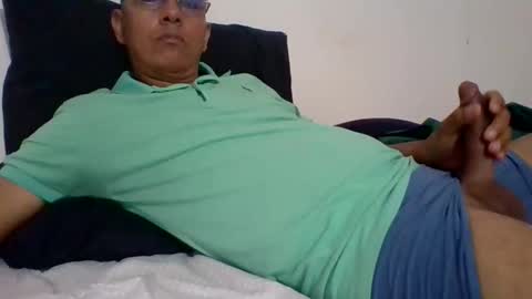 elapasionado05 online show from April 26, 4:32 am