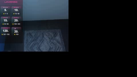 Snapshot of elarey_ chatting on March 28, 12:05 pm elarey_ online show from March 28, 12:05 pm