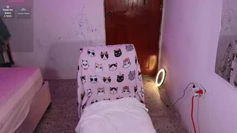 elaseles23 online show from November 10, 11:15 pm