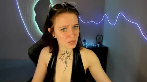 Snapshot of elastikiss chatting on March 12, 5:24 am elastikiss online show from March 12, 5:24 am