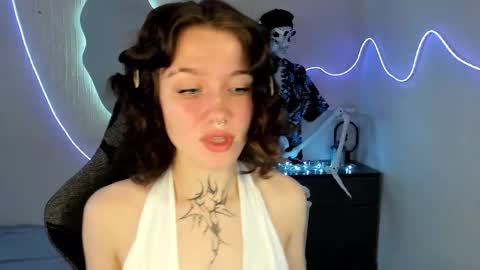 Snapshot of elastikiss chatting on March 14, 1:44 am elastikiss online show from March 14, 1:44 am