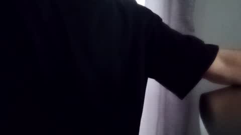 Snapshot of elate444 chatting on February 22, 1:31 pm joeeee4 online show from February 22, 1:31 pm