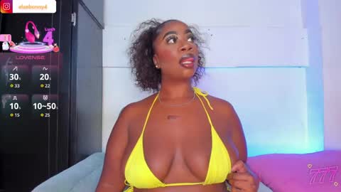 Ela online show from May 17, 6:44 am