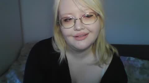 elayne_sweet online show from May 8, 6:08 am