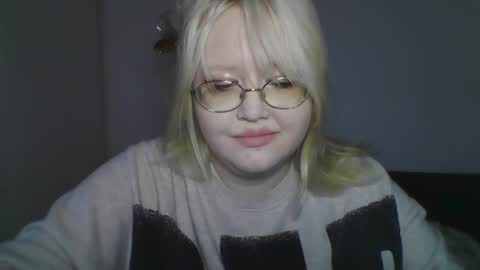 elayne_sweet online show from May 9, 6:07 am
