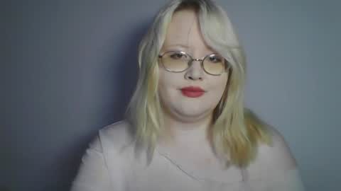 elayne_sweet online show from June 26, 6:07 am
