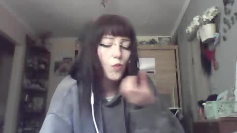 Lia online show from May 20, 7:25 am