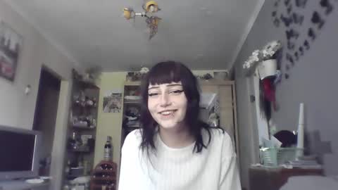 Snapshot of elaynetanton chatting on June 21, 9:12 am Lia online show from June 21, 9:12 am