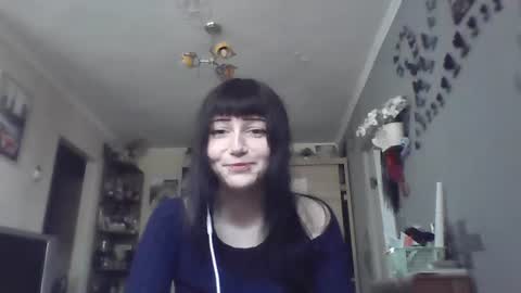 Snapshot of elaynetanton chatting on June 25, 9:03 am Lia online show from June 25, 9:03 am