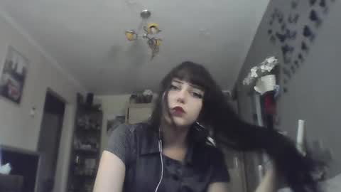 Snapshot of elaynetanton chatting on July 24, 4:38 pm Lia online show from July 24, 4:38 pm