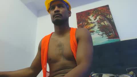 elcaballeroblack online show from May 14, 2:07 am