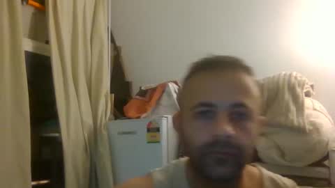 Snapshot of elcondorxo509107 chatting on November 5, 9:53 am daniel18cmx online show from November 5, 9:53 am