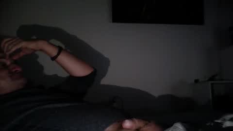 Snapshot of elcretinmo chatting on December 18, 3:56 am elcretinmo online show from December 18, 3:56 am