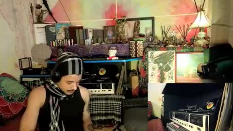 Snapshot of eleazar_blake chatting on October 11, 6:34 am Sir Eleazar online show from October 11, 6:34 am