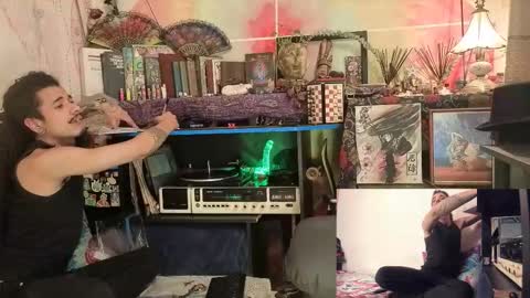 Snapshot of eleazar_blake chatting on October 24, 7:16 am Sir Eleazar online show from October 24, 7:16 am