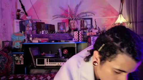 Snapshot of eleazar_blake chatting on February 1, 7:07 am Sir Eleazar online show from February 1, 7:07 am