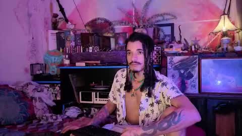 Snapshot of eleazar_blake chatting on February 3, 6:40 am Sir Eleazar online show from February 3, 6:40 am