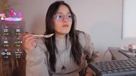 Elecktra online show from February 28, 8:10 pm