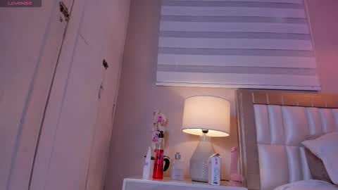 ELECTRA online show from February 2, 6:50 pm