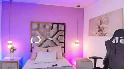 electra_gosselin online show from September 22, 12:07 pm