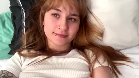 Im Meleena  online show from June 3, 9:09 pm