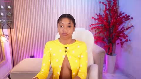 electrajonessx online show from November 3, 11:33 am