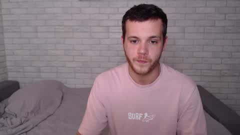 Snapshot of electric_smile chatting on September 28, 3:39 pm Alex online show from September 28, 3:39 pm