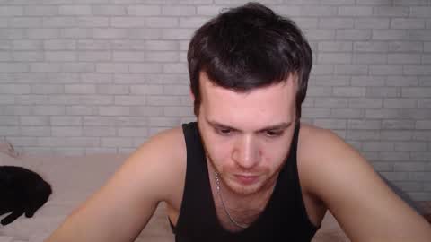 Snapshot of electric_smile chatting on October 21, 7:14 pm Alex online show from October 21, 7:14 pm