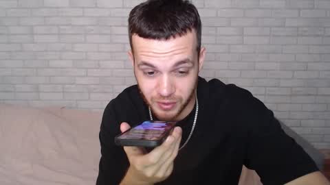 Snapshot of electric_smile chatting on October 27, 4:11 pm Alex online show from October 27, 4:11 pm