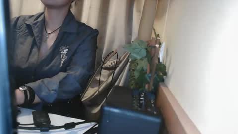 Julia Follow me on Onlyfansju grosroberts online show from January 12, 9:08 pm