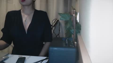 Julia Follow me on Onlyfansju grosroberts online show from February 1, 8:58 pm