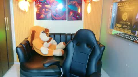 Snapshot of electrogoddess chatting on September 27, 2:49 am electrogoddess online show from September 27, 2:49 am