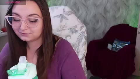 Snapshot of elegant_audacity chatting on December 18, 7:15 am Rachel online show from December 18, 7:15 am