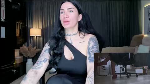 Snapshot of elektravelvet chatting on March 19, 8:07 am ElektraSheDemon online show from March 19, 8:07 am