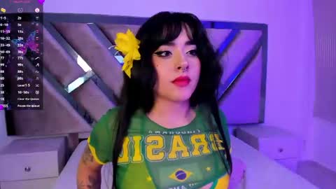 elena_tylor online show from June 12, 8:41 pm