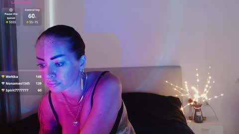 Snapshot of elena_ur_goddess chatting on October 26, 2:50 am Elena online show from October 26, 2:50 am