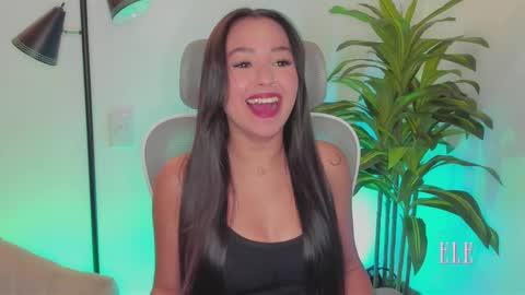 Snapshot of elena_vera chatting on March 10, 10:59 am Elenita online show from March 10, 10:59 am