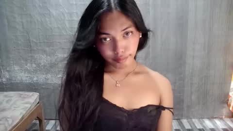 elenacum online show from February 11, 4:50 am