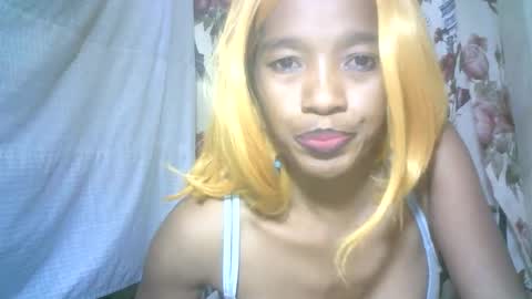 Snapshot of elenah0123 chatting on October 28, 9:02 am elenah013 online show from October 28, 9:02 am