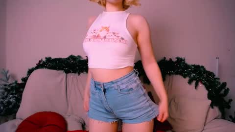 elenamonroe_ online show from December 21, 3:24 am