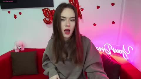 Snapshot of elenaoconar chatting on March 11, 6:43 am elenaoconar online show from March 11, 6:43 am