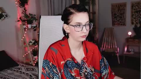 Miss Elena online show from February 4, 7:09 pm