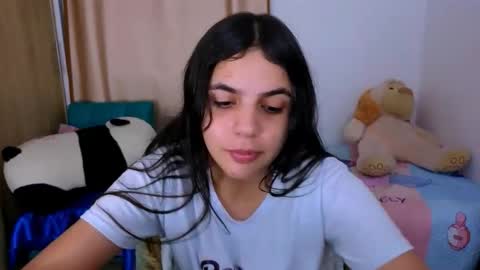 Snapshot of elenna_hotx chatting on October 17, 8:44 pm agnes online show from October 17, 8:44 pm