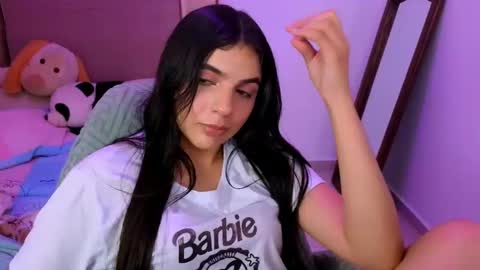 Snapshot of elenna_hotx chatting on October 30, 8:09 pm agnes online show from October 30, 8:09 pm