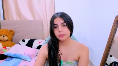 agnes online show from February 12, 8:26 pm