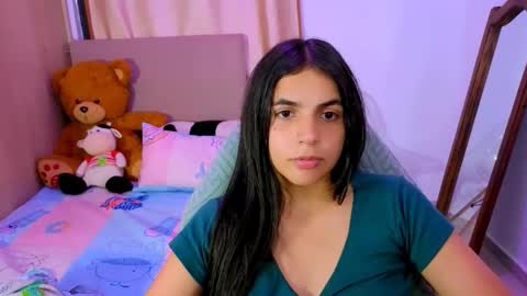 agnes online show from February 17, 9:10 pm