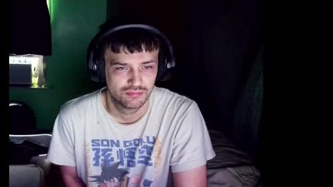 Snapshot of elephantrunkman chatting on April 3, 12:58 pm elephantrunkman online show from April 3, 12:58 pm