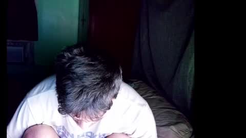 Snapshot of elephantrunkman chatting on April 8, 3:39 am elephantrunkman online show from April 8, 3:39 am