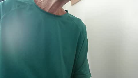 elfyonee online show from September 9, 7:41 am