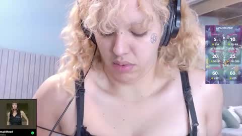 Snapshot of eli666uwu chatting on September 28, 12:21 pm eli666uwu online show from September 28, 12:21 pm